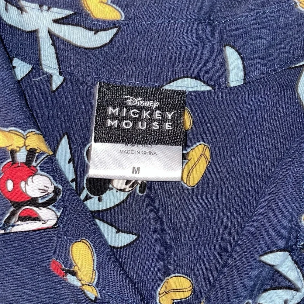 Disney's Mickey Mouse Print Tropical Hawaiian Button Down Rayon Shirt Size: M‎ - Picture 4 of 9